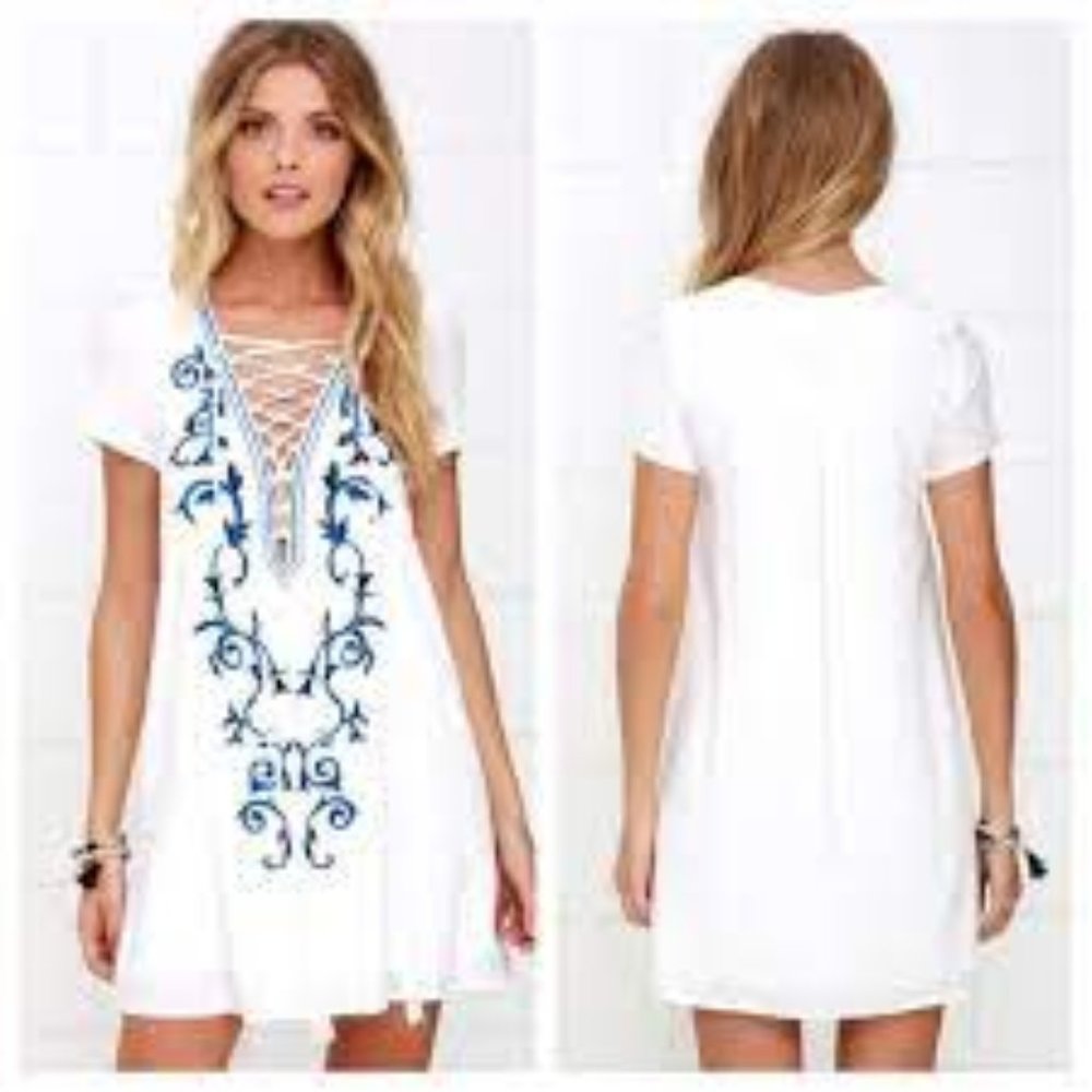 Lulu's embroidered tassel tie shift dress